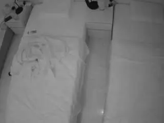 Voyeurcam-julmodels-bed-5  live sex cam