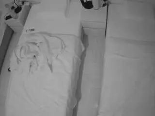 Voyeurcam-julmodels-bed-5  live sex cam