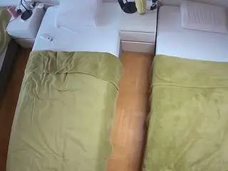 Voyeurcam-julmodels-bed-5  live sex cam
