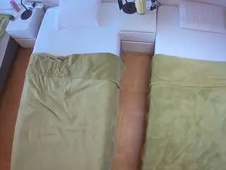Voyeurcam-julmodels-bed-5  live sex cam