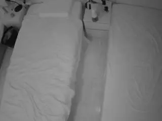Voyeurcam-julmodels-bed-5  live sex cam