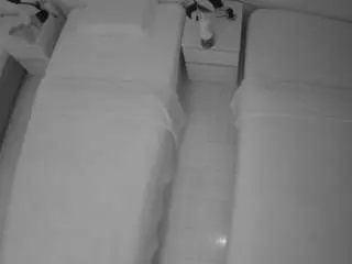 Voyeurcam-julmodels-bed-5  live sex cam
