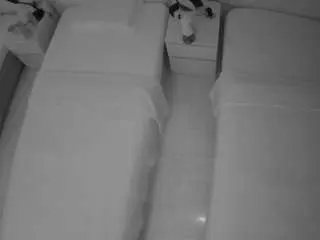 Voyeurcam-julmodels-bed-5  live sex cam