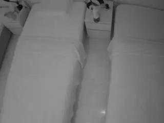 Voyeurcam-julmodels-bed-5  live sex cam
