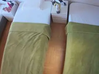 Voyeurcam-julmodels-bed-5  live sex cam