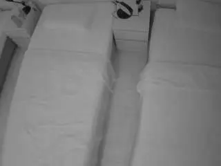 Voyeurcam-julmodels-bed-5  live sex cam