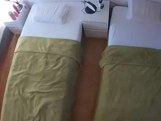 Voyeurcam-julmodels-bed-5  live sex cam