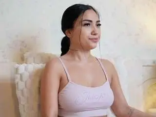 Amycarrera  live sex cam