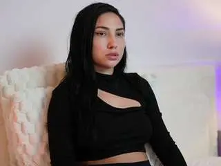 Amycarrera  live sex cam