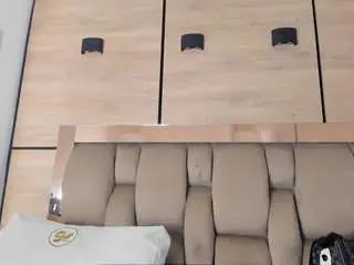 Karol-lewiss  live sex cam