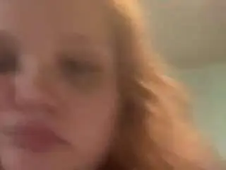 Megansmoney  live sex cam