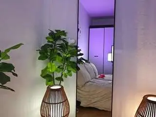 Divetagrace  live sex cam