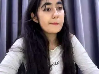 Ettieharney  live sex cam