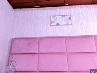 Hannataylor  live sex cam