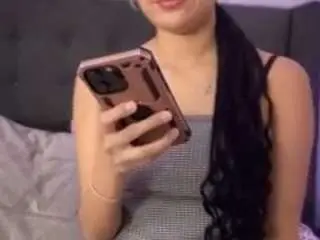 Lillytillercam  live sex cam