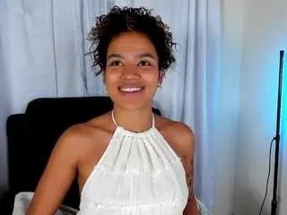 Samarha-queens  live sex cam