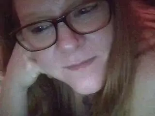 Scrawburrybbw  live sex cam