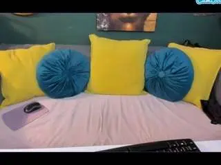 Sonyafoxx  live sex cam