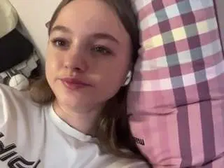 Mabellecasale  live sex cam