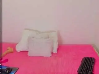 Megaan-hot  live sex cam