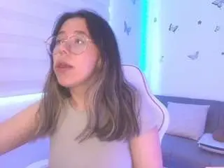 Sweettvera  live sex cam