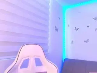 Sweettvera  live sex cam
