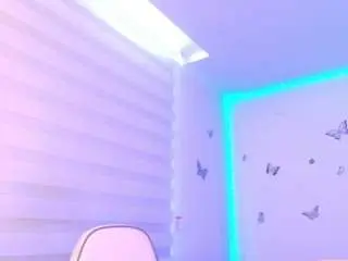 Sweettvera  live sex cam