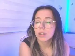 Sweettvera  live sex cam