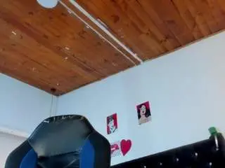 Aliciia-cute  live sex cam