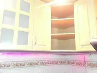 Amirajones  live sex cam