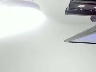 Amirajones  live sex cam