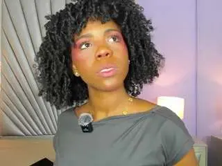 Amirajones  live sex cam