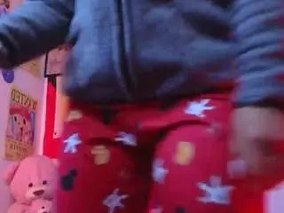 Bella-thix  live sex cam