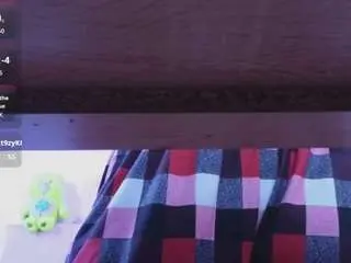 Bella-thix  live sex cam