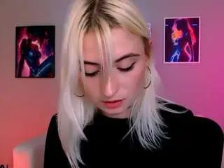 Blondie-melisa  live sex cam
