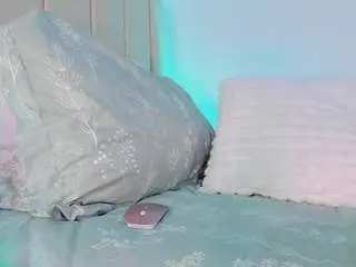 Pamela-white  live sex cam