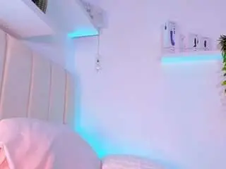 Pamela-white  live sex cam
