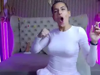 Patriciajenner  live sex cam