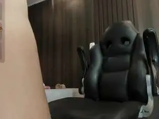 Alaialester  live sex cam
