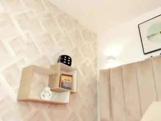 Annie-queen  live sex cam