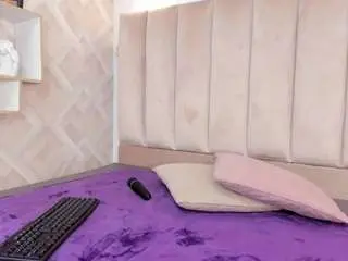 Annie-queen  live sex cam