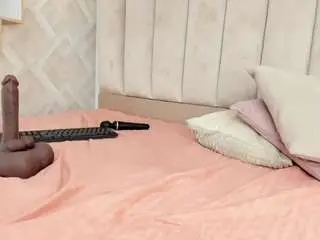 Annie-queen  live sex cam