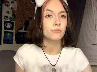 Joanneleard  live sex cam