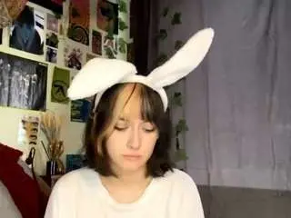 Joanneleard  live sex cam