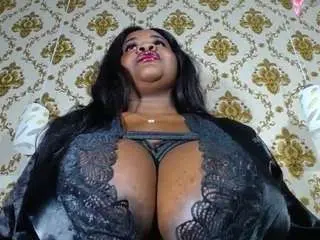 Karatibby  live sex cam