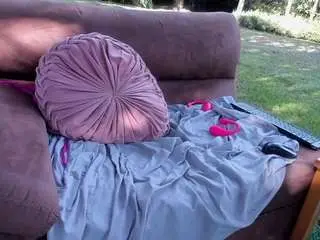 Alicemrtnz  live sex cam