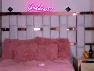 Ariannaworld  live sex cam