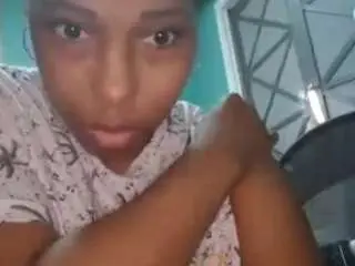 Drinkbrandi  live sex cam