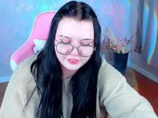 Kira-gold  live sex cam