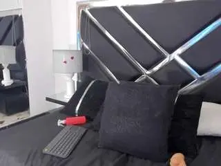 Molycoper  live sex cam